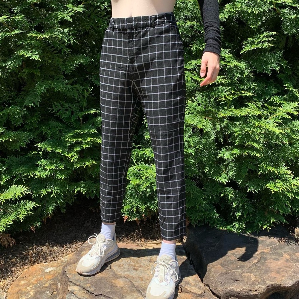 square-patterned black & white ELLE dress pants!